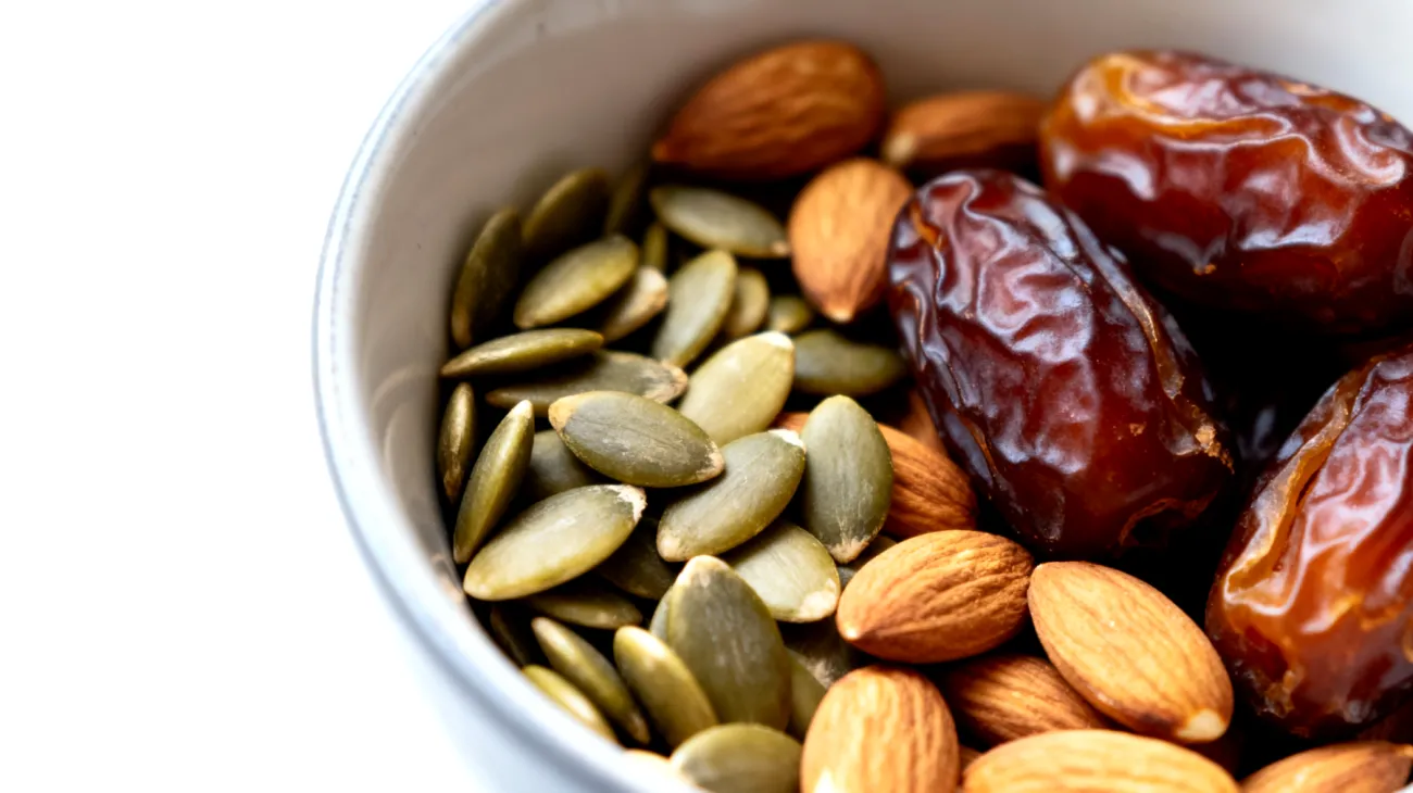 Mix di semi di zucca, mandorle e datteri Medjool"
